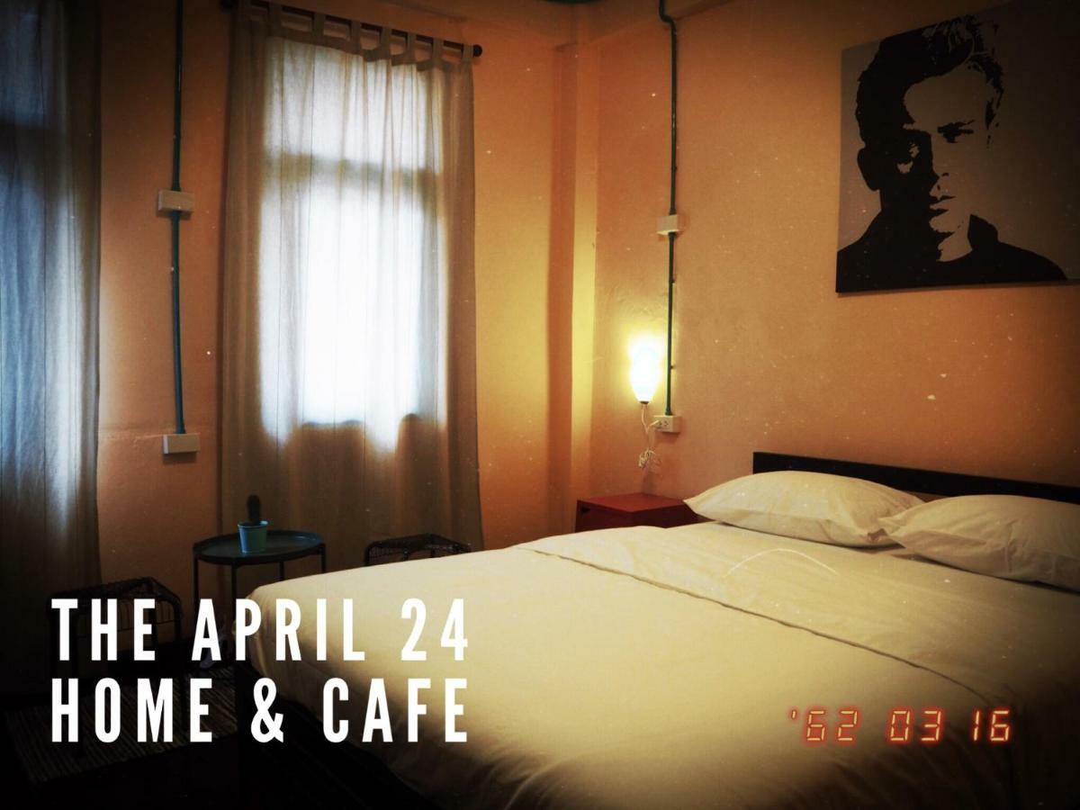 The April 24 Home Bangkok Extérieur photo